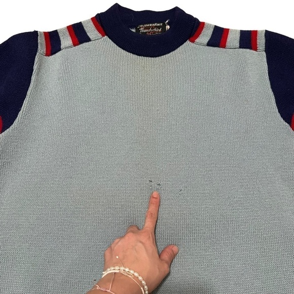Vintage Columbia Knit Thunderbird Wool Sweater Size Large **flawed** - Picture 9 of 11